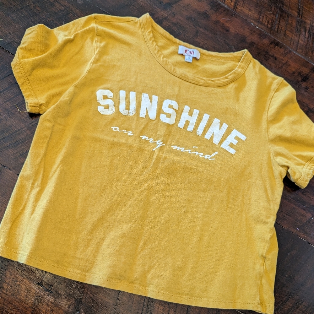 Cali Baby Tshirt - medium